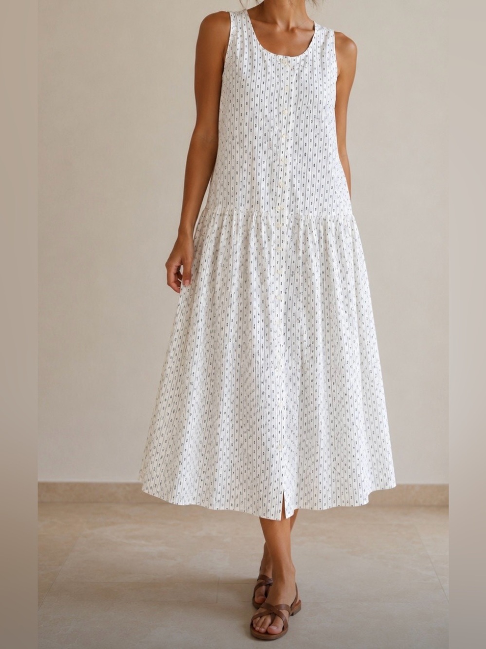 Outback Red White Sleeveless Maxi Dress with Subtle Dot Print size M